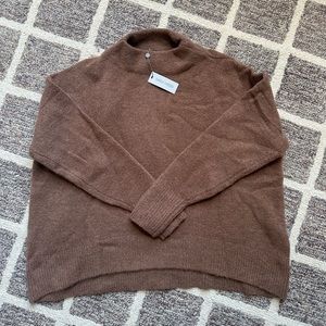 NWT Cable Stitch Women’s Mock Neck Sweater